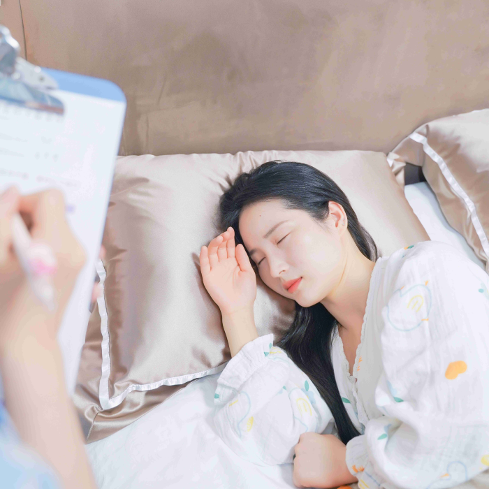 深圳月子中心哪家好？港龙用医疗级照护，让坐月子直接变治愈蜜月！